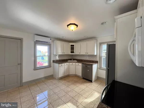 Blandon, PA 19510,14 GROVE RD