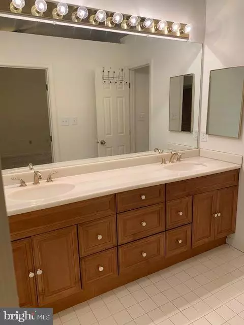 Fairfax, VA 22031,3101 SUTHERLAND HILL CT