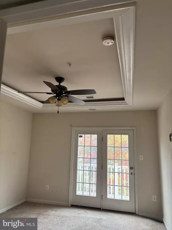 Oxon Hill, MD 20745,5610 VIRGINIA LN #24