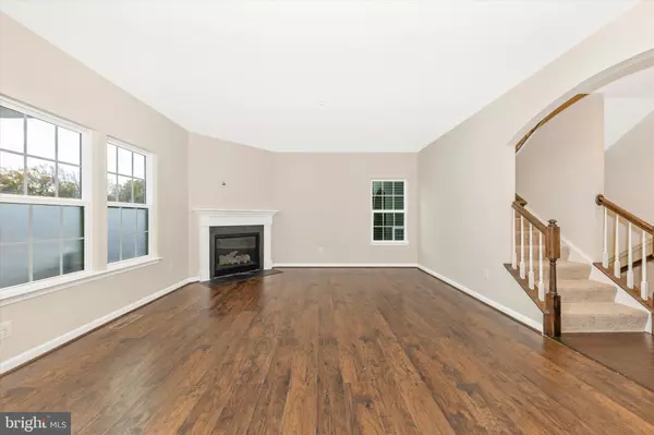 Clarksburg, MD 20871,22363 SWEETSPIRE DR