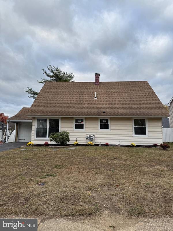 Willingboro, NJ 08046,11 BUXMONT LN