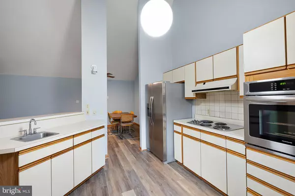 Rehoboth Beach, DE 19971,37467 BURTON CT