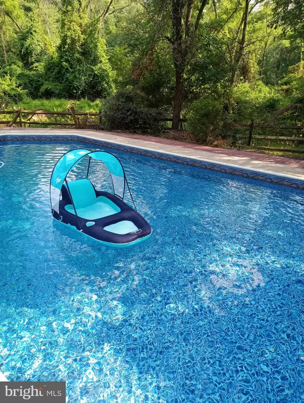 Mount Laurel, NJ 08054,13 MARCY CT