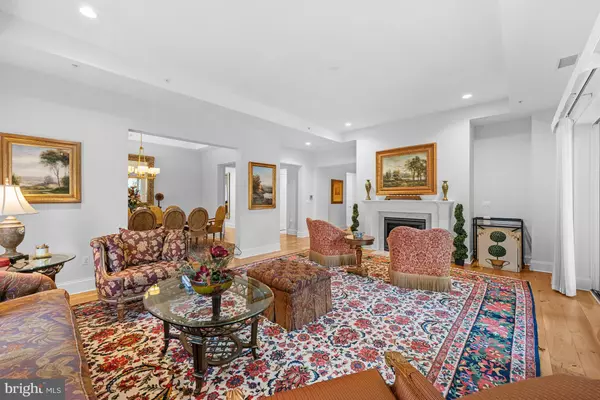 Bethesda, MD 20817,8111 RIVER RD #116