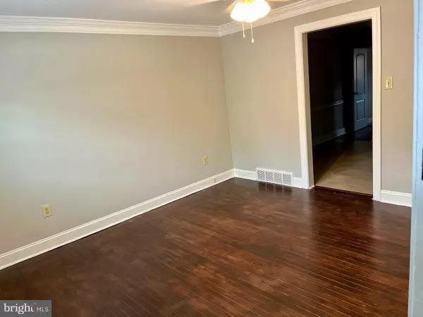 Conshohocken, PA 19428,331 SPRING MILL AVE #APT 1