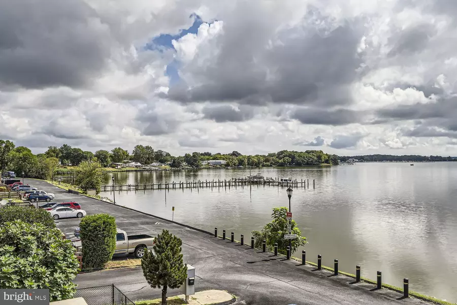 16 VILLA CAPRI CIR, Baltimore, MD 21221