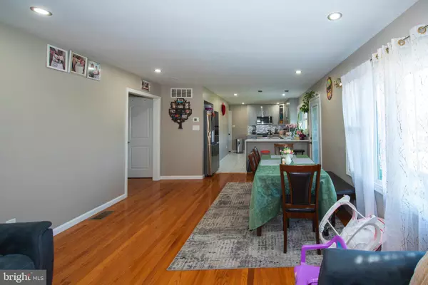 Hagerstown, MD 21740,212 DAYCOTAH AVE