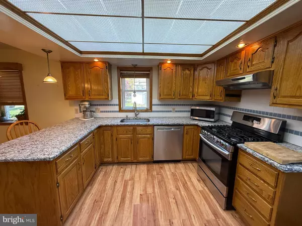 Marietta, PA 17547,574 E FRONT ST