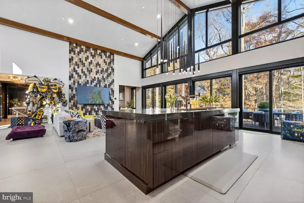 Potomac, MD 20854,11013 RIVERWOOD DR