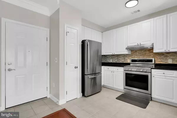 Rockville, MD 20850,501 HUNGERFORD DR #201