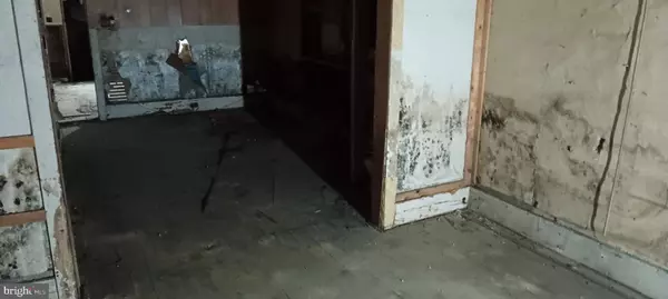 Gilberton, PA 17934,224 MAIN ST