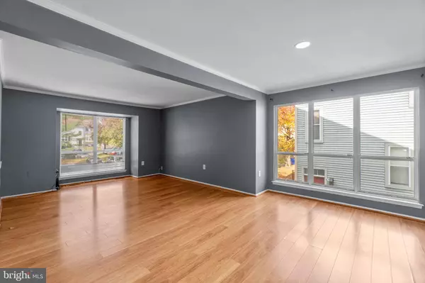 Ellicott City, MD 21043,8106 WOODED GLEN CT