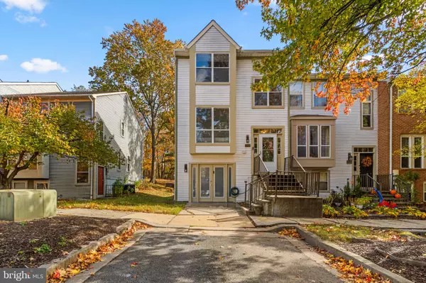 Ellicott City, MD 21043,8106 WOODED GLEN CT