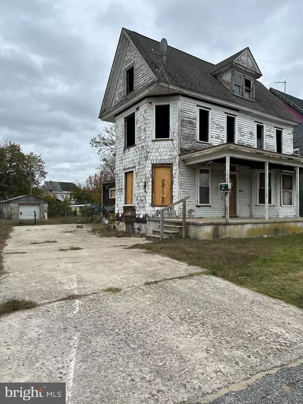 Millville, NJ 08332,304 S 6TH ST