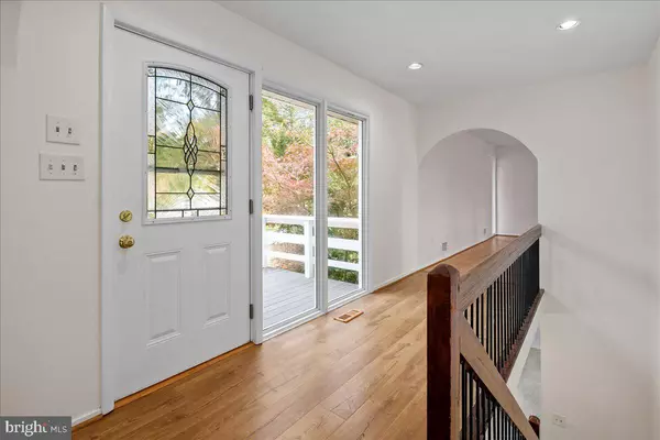 Alexandria, VA 22309,3713 MARYLAND ST