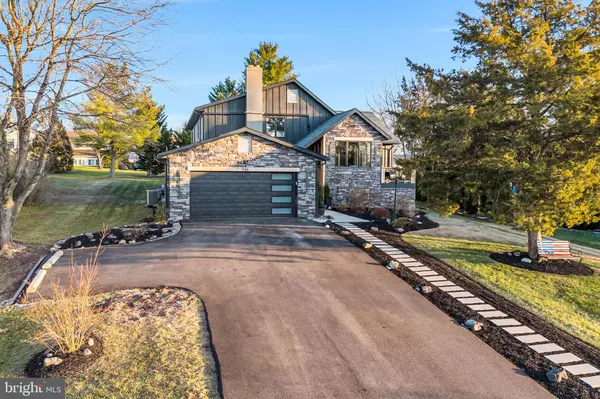 Gettysburg, PA 17325,948 HERITAGE DR