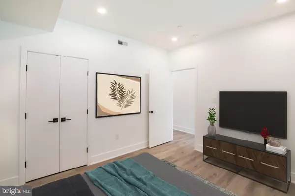 Philadelphia, PA 19146,1420 POINT BREEZE AVE #UNIT 203