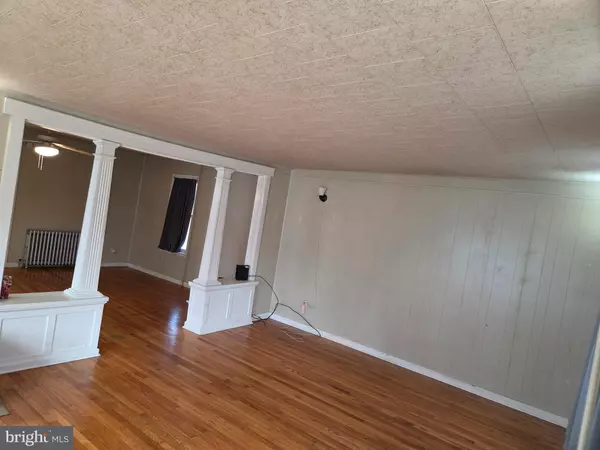 Mount Holly Springs, PA 17065,23 N BALTIMORE AVENUE