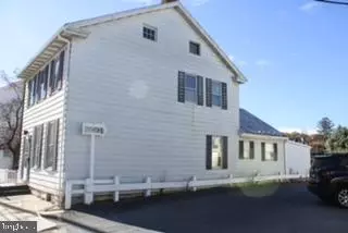 Mount Holly Springs, PA 17065,23 N BALTIMORE AVENUE