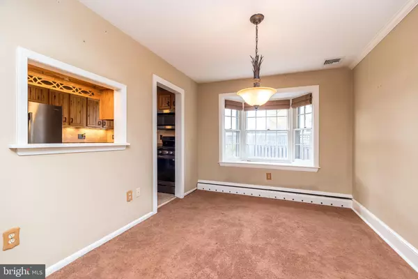 Conshohocken, PA 19428,2017 SPRING MILL RD