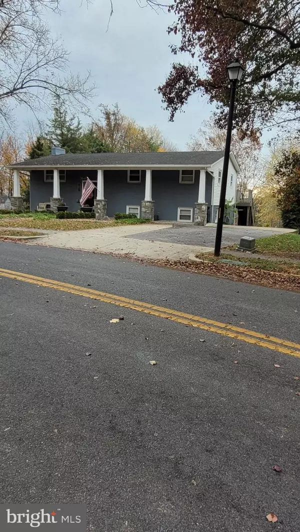 557 BELLVIEW AVE, Winchester, VA 22601