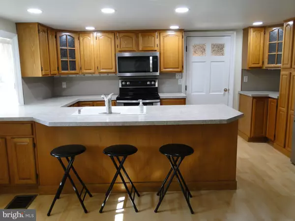 Quakertown, PA 18951,2365 E SWAMP RD