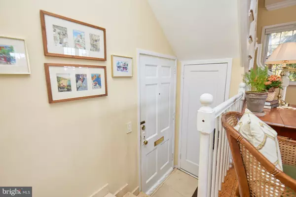 Alexandria, VA 22302,1638 MOUNT EAGLE PL