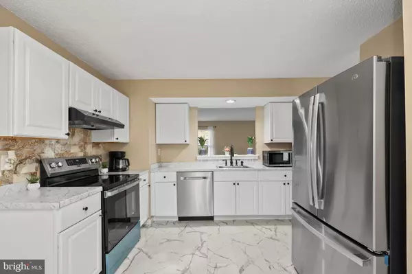 Stafford, VA 22554,607 KNOLLWOOD CT