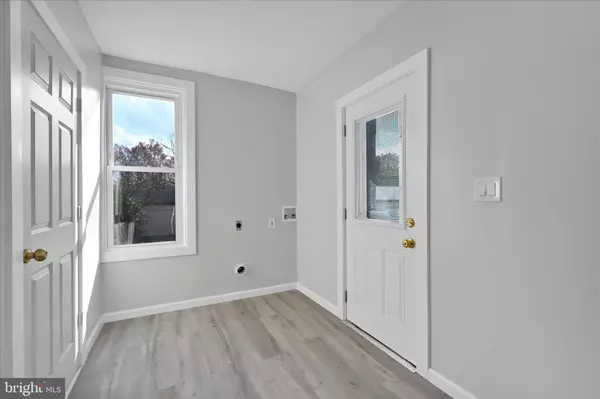 Annville, PA 17003,1074 E MAIN ST