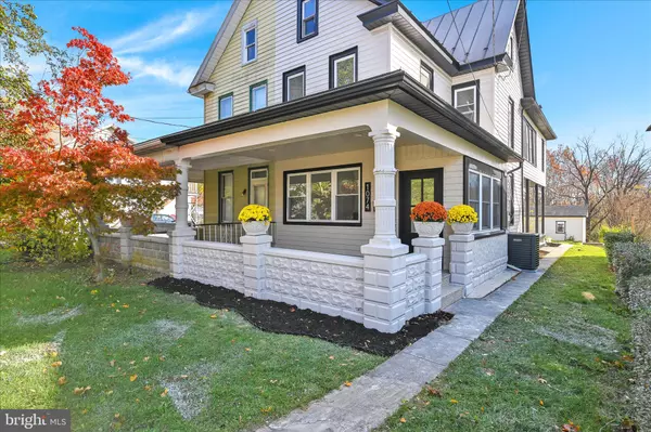 Annville, PA 17003,1074 E MAIN ST