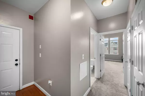 Bealeton, VA 22712,6161 WILLOW PL #305