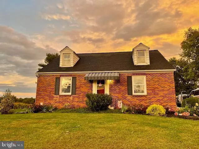 1709 JEFFERSON RD, Spring Grove, PA 17362