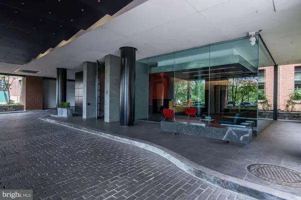 Washington, DC 20007,3303 WATER STREET NW #6F