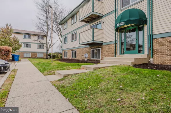 Germantown, MD 20876,19621 GUNNERS BRANCH RD #823