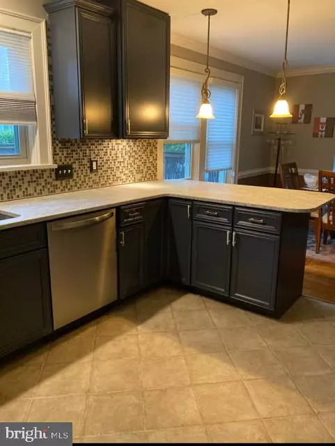 Mechanicsburg, PA 17055,517 W MAIN ST