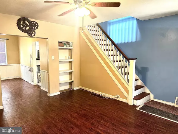 Philadelphia, PA 19135,6539 VANDIKE ST