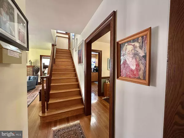 Arlington, VA 22207,1700 N STAFFORD ST