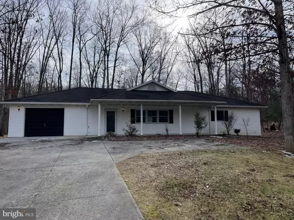 3266 ROSSTOWN RD, Wellsville, PA 17365