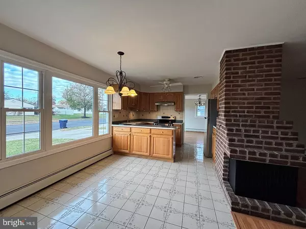 Levittown, PA 19055,95 STONYBROOK DR #S