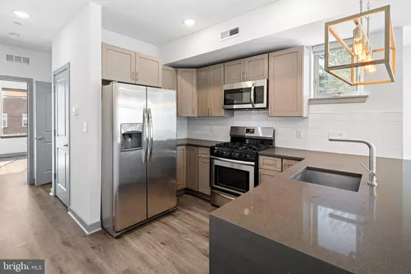 Philadelphia, PA 19122,419 W BERKS ST #2