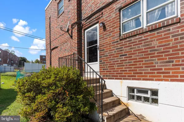 Philadelphia, PA 19111,8310 TABOR AVE