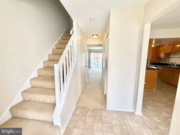 Springfield, VA 22152,7217 JILLSPRING CT #21A