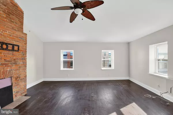 Philadelphia, PA 19125,1600 FRANKFORD AVE #3