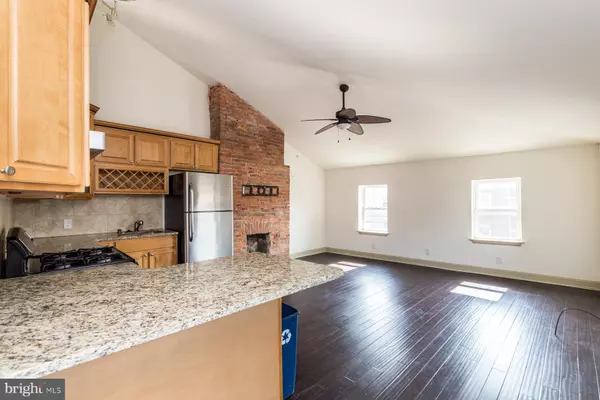 Philadelphia, PA 19125,1600 FRANKFORD AVE #3