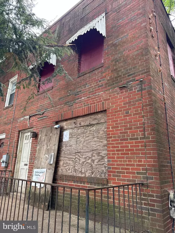 Washington, DC 20019,715 31ST ST SE