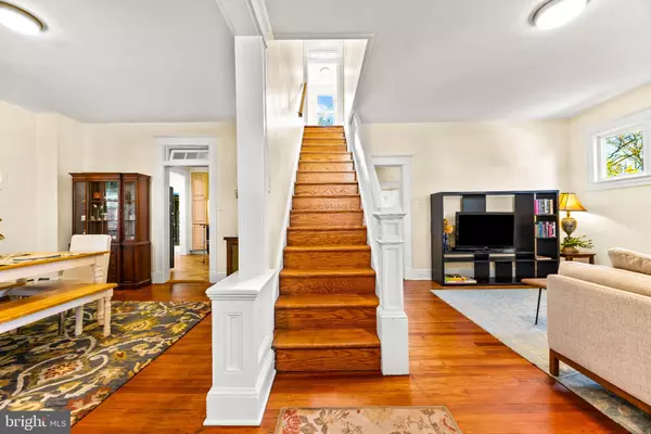 Owings Mills, MD 21117,19 PLEASANT HILL RD