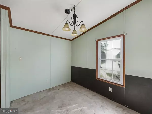 Glen Rock, PA 17327,1680 WOOD CREST LN