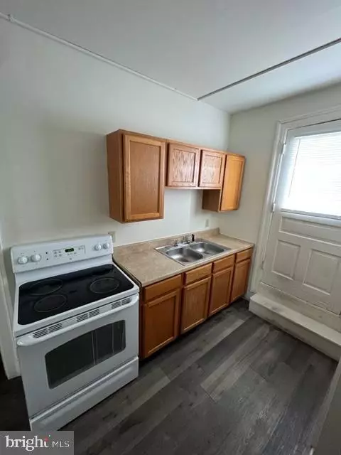 York, PA 17401,132 W MARKET ST #4