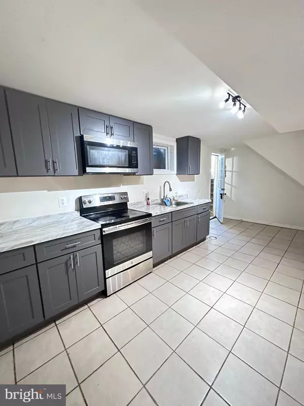 Lanham, MD 20706,9326 WELLINGTON ST