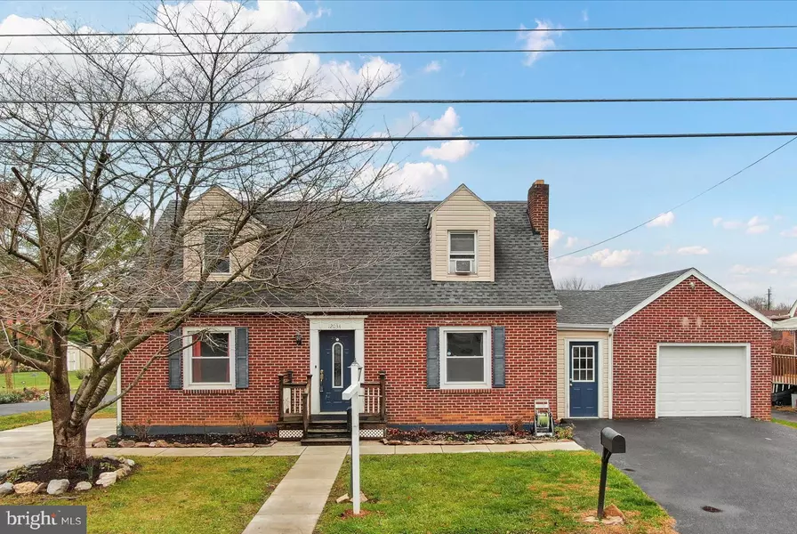 12034 MAYFAIR AVE, Hagerstown, MD 21742